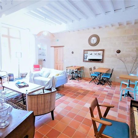 Domaine De Gaia, Piscine, Petanque, Ping Pong, Proche Saint-Emilion Bed and Breakfast Guillac  Exteriör bild